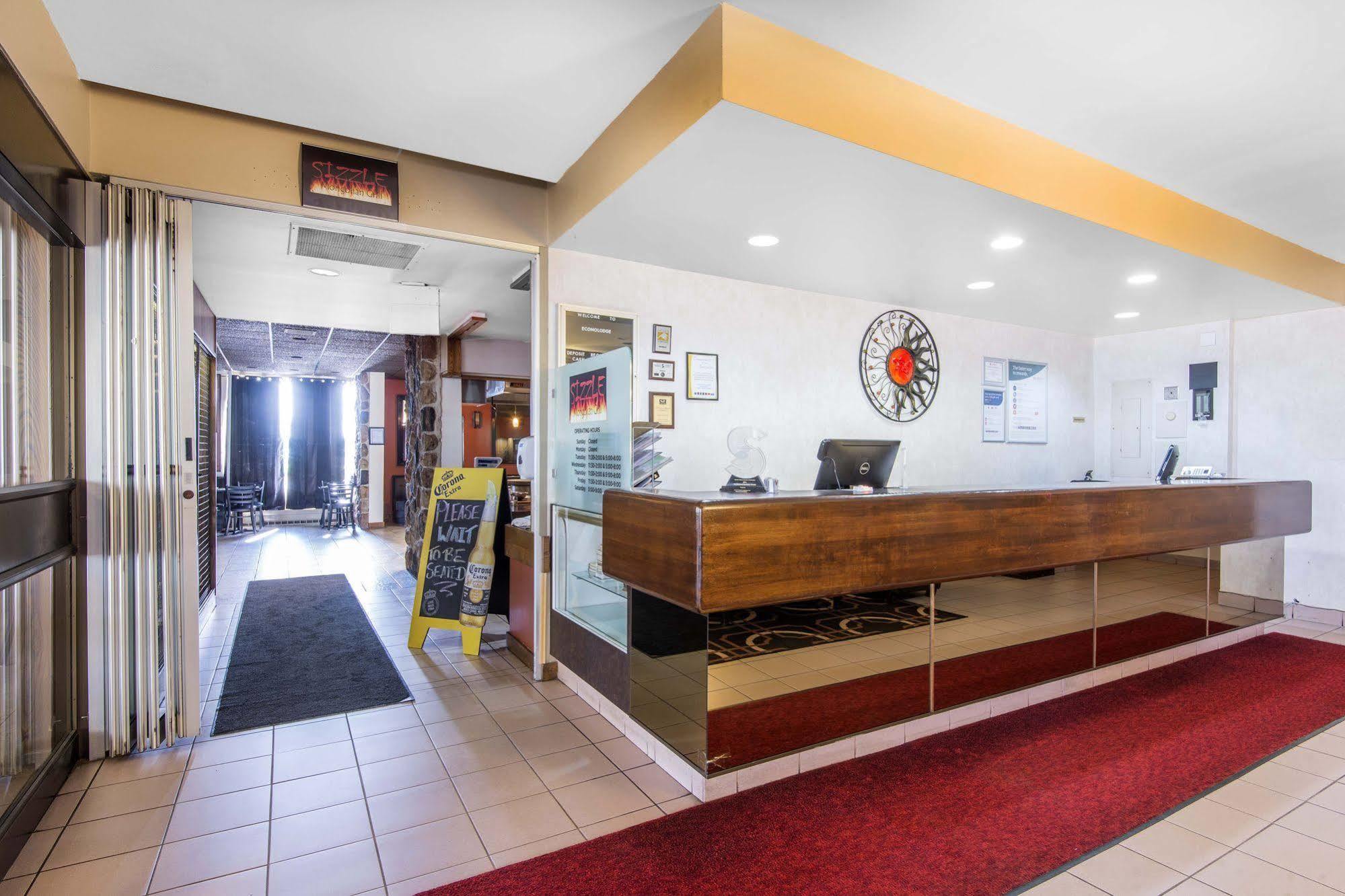 Econo Lodge Съдбъри Екстериор снимка